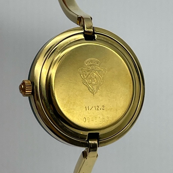 Gucci Bezel Watch - Picture 9 of 9